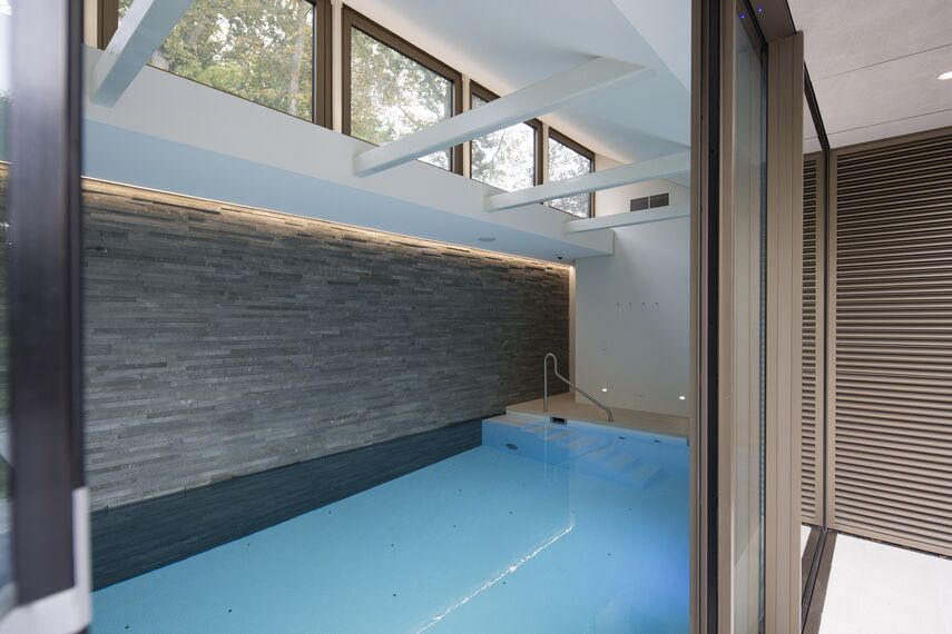 BriseSoleil 40 Solar Shading, HiFinity Sliding & Folding and CS 86-HI (c) Cancelled Systems - Swimming pool Poolhouse Bergen located in Bergen, The Netherlands