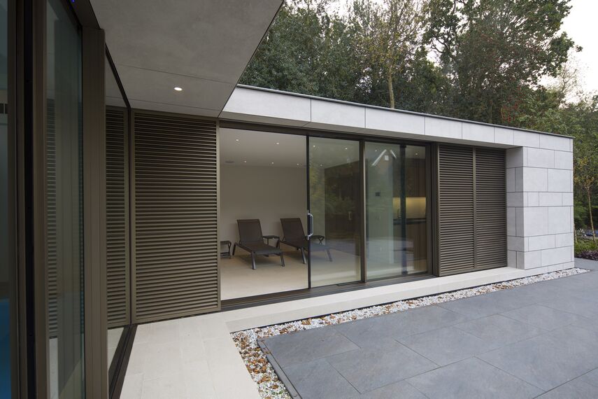 BriseSoleil 40 Solar Shading, HiFinity Sliding & Folding and CS 86-HI (c) Cancelled Systems - Swimming pool Poolhouse Bergen located in Bergen, The Netherlands