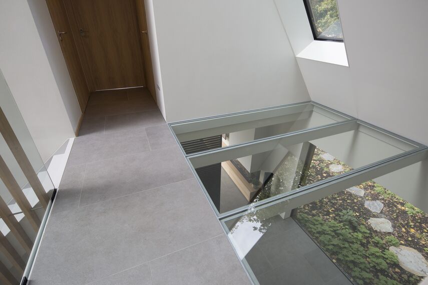 CS 86-HI (c) Cancelled Systems, ConceptWall 50 Façades and HiFinity Sliding & Folding - Villa Forest villa Voorschoten located in Voorschoten, The Netherlands