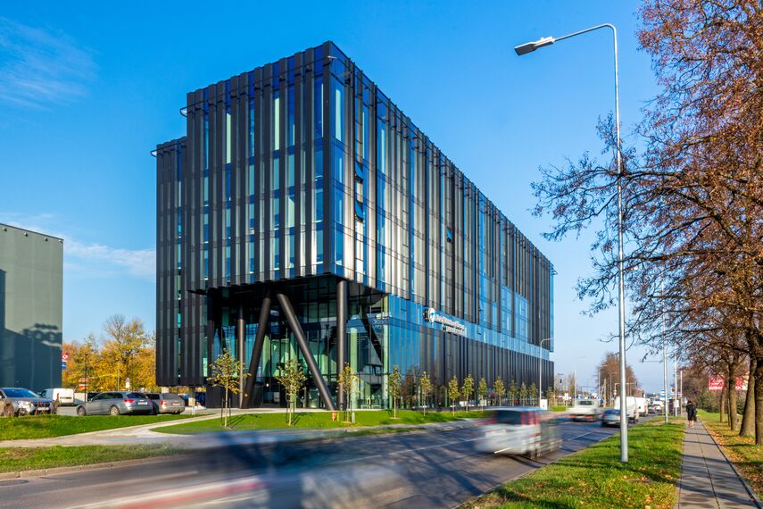 MasterLine 8 HI Windows and CW 50-HI Façades - Office building Avia Solutions Group Headquarters located in Vilnius, Lithuania