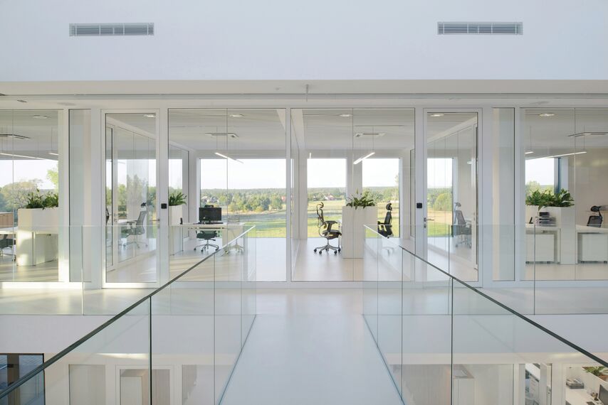 CW 50-HI Façades and ConceptSystem 59Pa Windows - Pivexin Technology Headquarter located in Babice, Poland