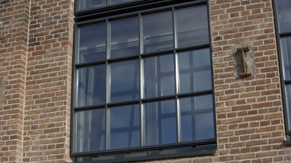 CS 24-SL Windows, SlimLine 38 Standard Windows and SlimLine 38 Classic Windows - Apartmentcomplex Neerlandia located in Utrecht, The Netherlands