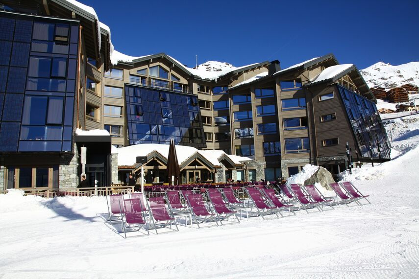 CW 60-Solar Façades - Hotel Altapura located in Val Thorens, France