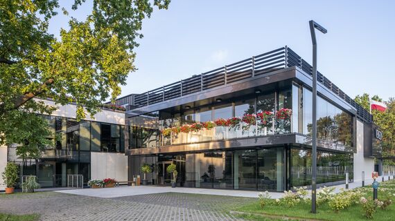 BriseSoleil 100 Solar Shading, CW 50-SC Façades and ConceptWall 50 Façades - Venezia in Warsaw located in Warsaw, Poland